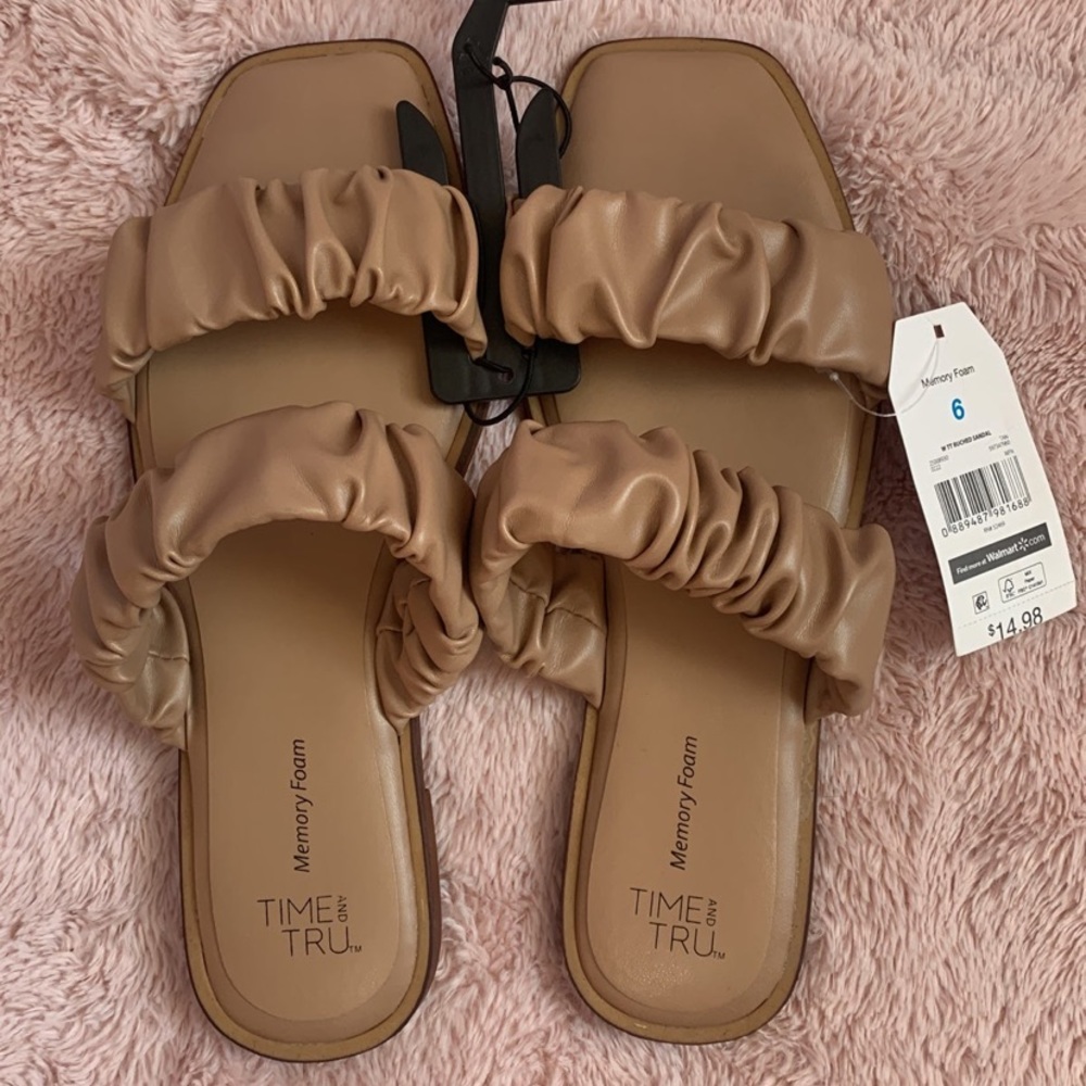 Time and tru women sandals